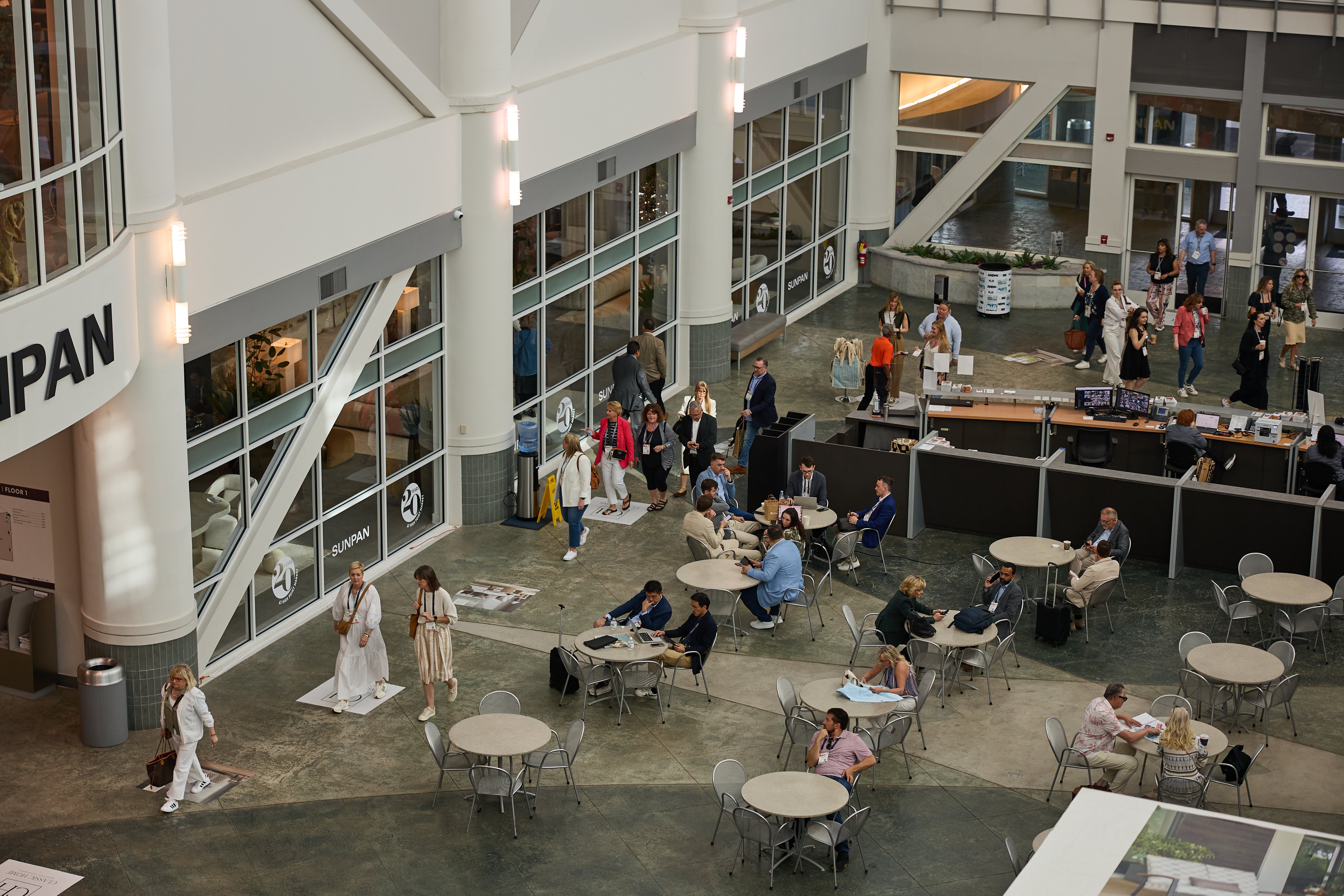 Showplace_Traffic_001